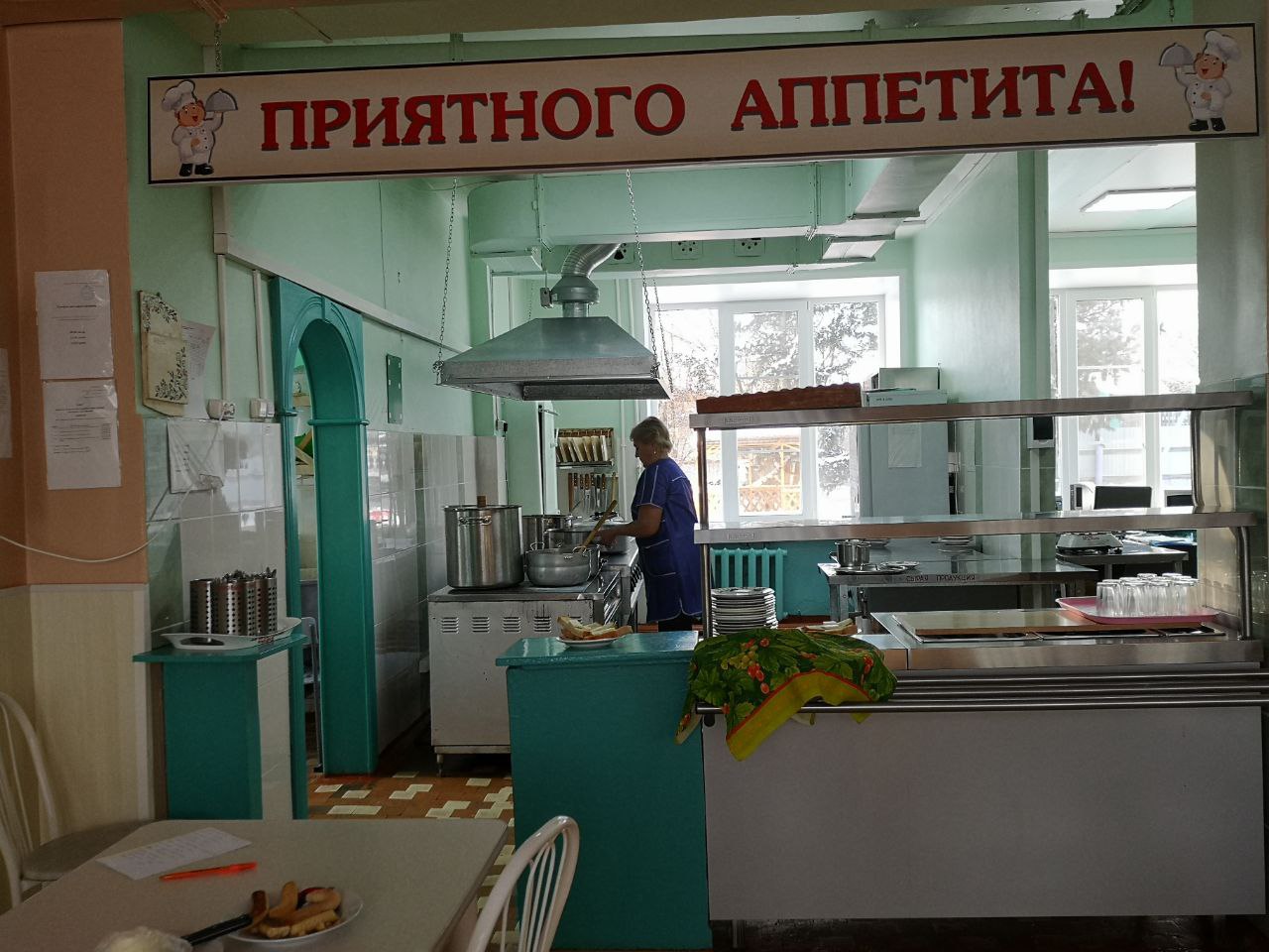 Изображения столовой.