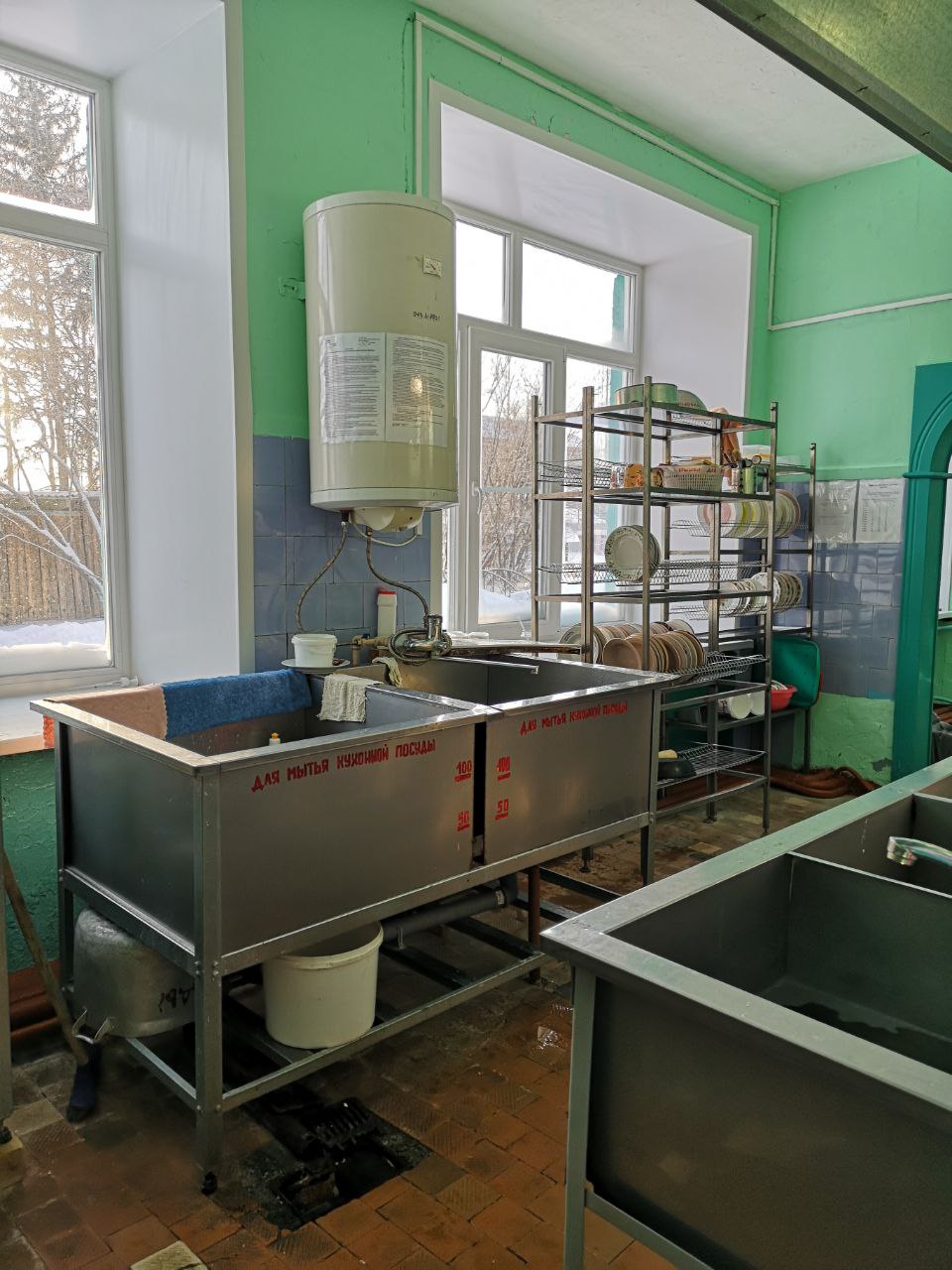 Изображения столовой.