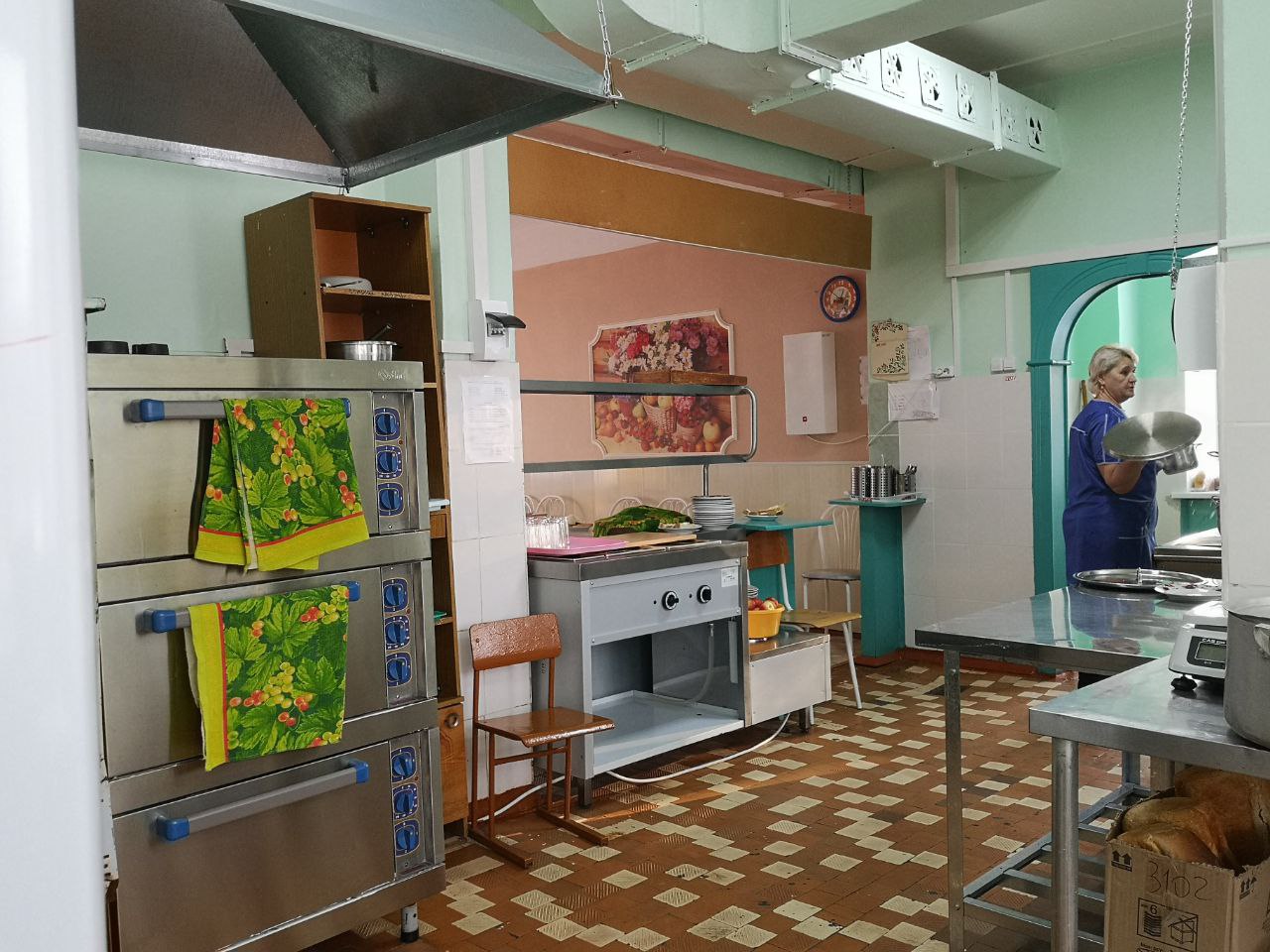 Изображения столовой.