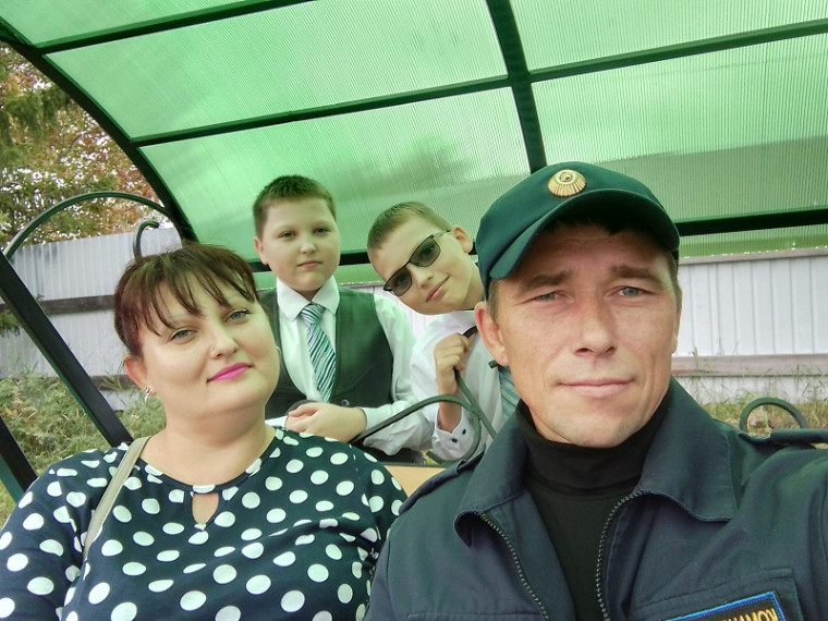 Дружная семья.